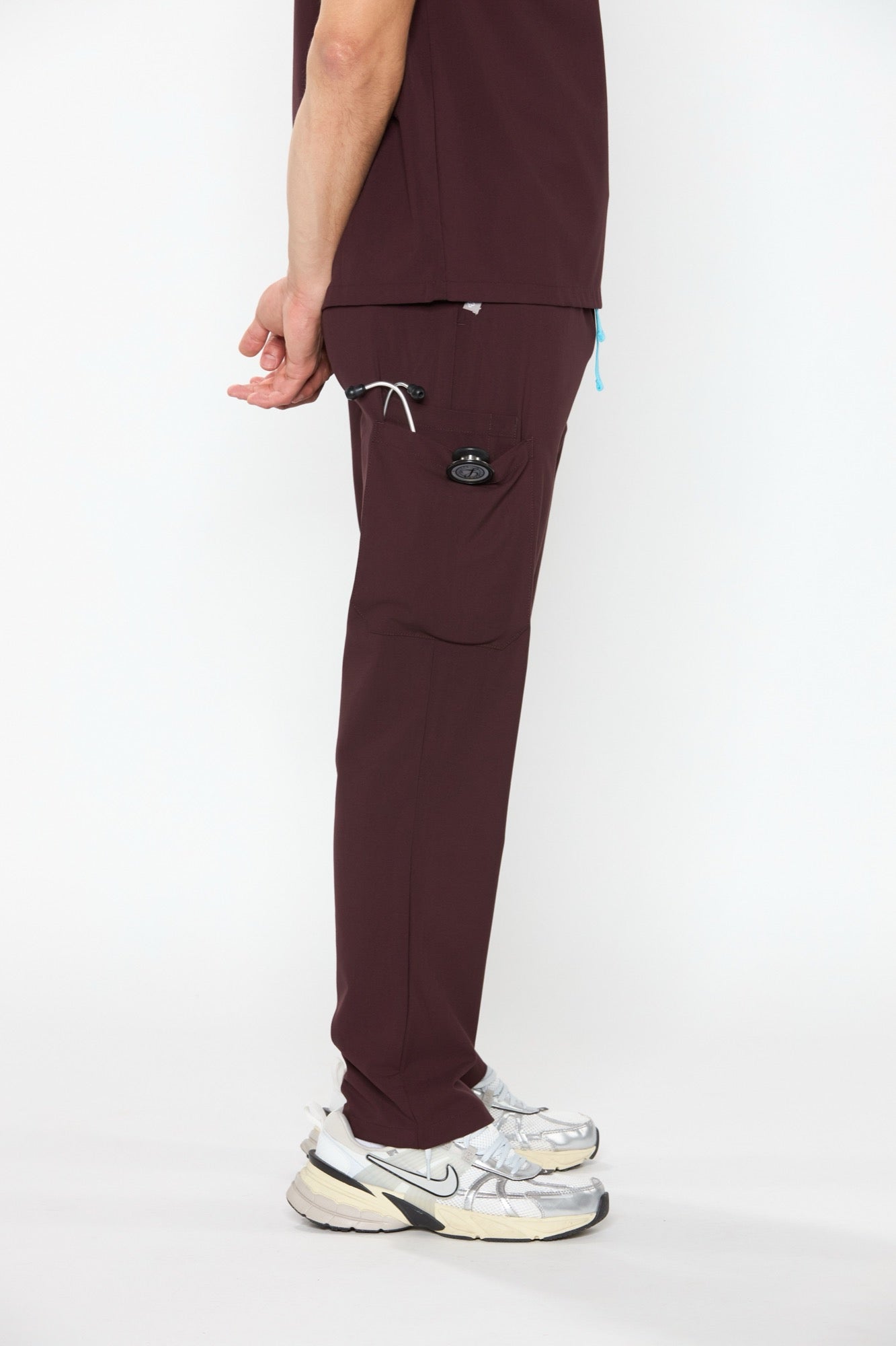 SUPA VITAL SCRUB SET